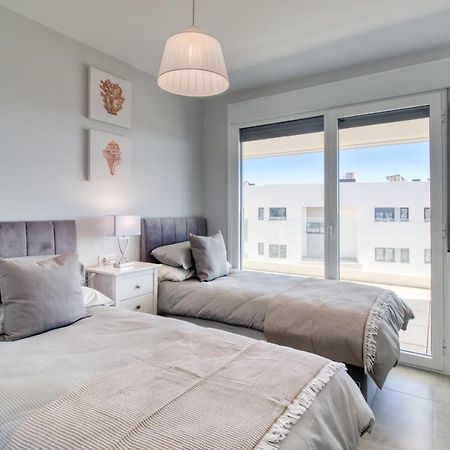 Newly Constructed 2 Bed Apartment With Sea Views Casares Exterior photo