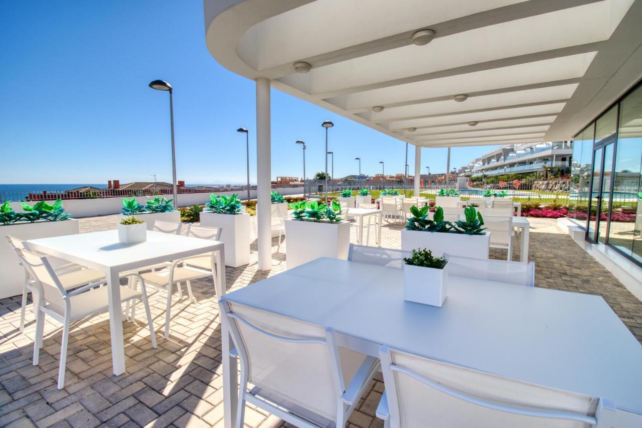 Newly Constructed 2 Bed Apartment With Sea Views Casares Exterior photo