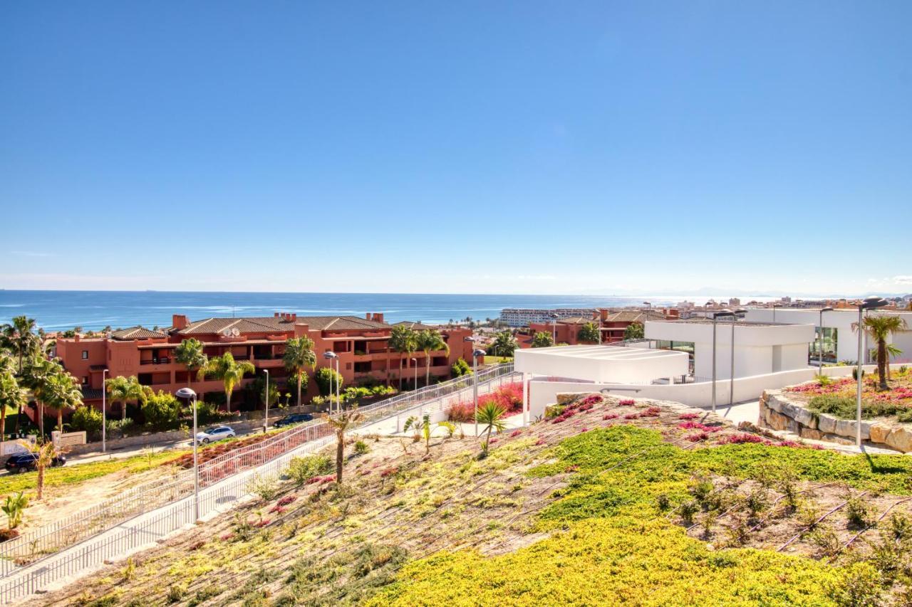 Newly Constructed 2 Bed Apartment With Sea Views Casares Exterior photo